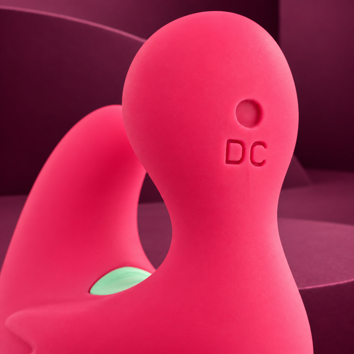 Happy Loky Duckymania rechargeable silicone stimulator finger — detail view