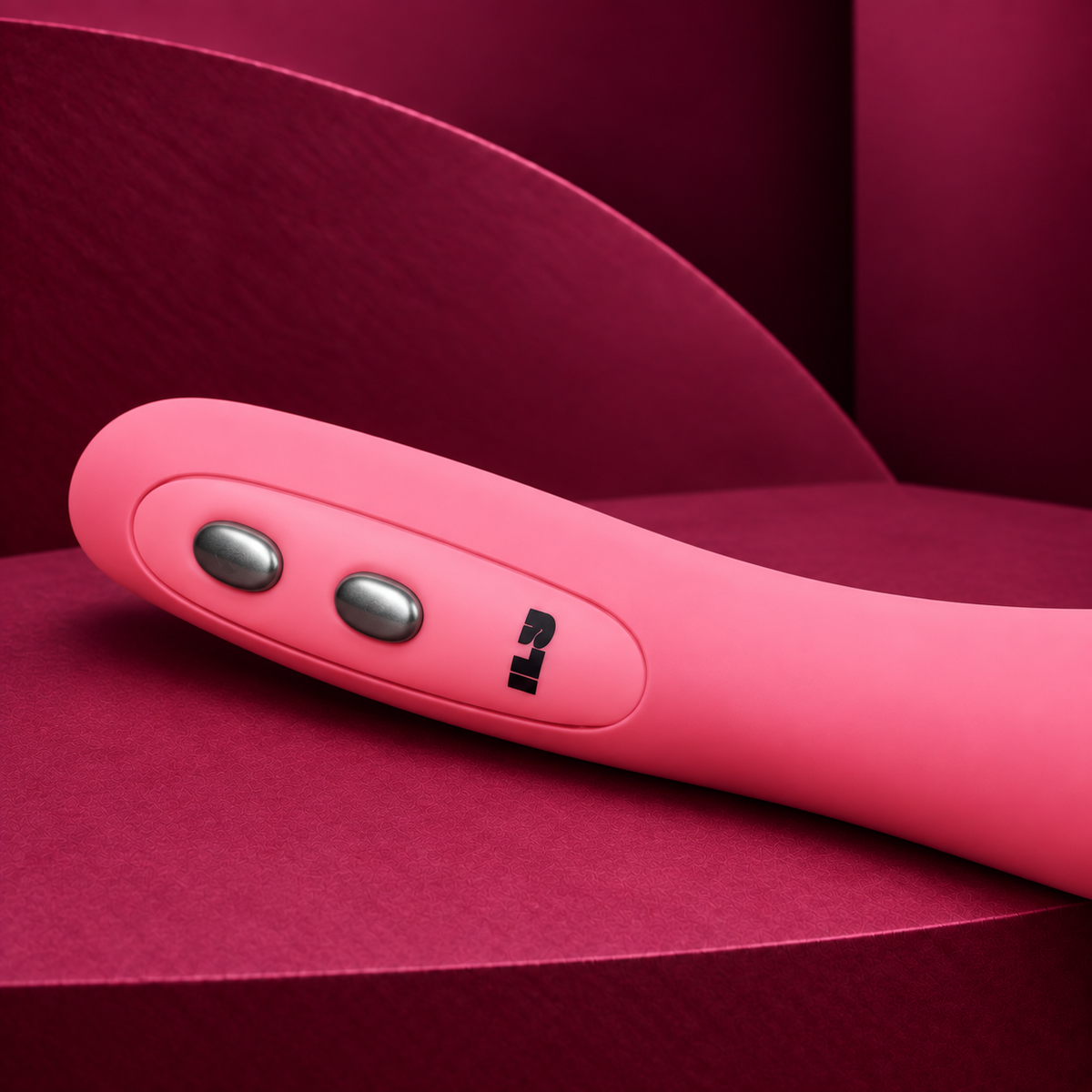JE Joue The Wand G-Spot Vibrator, Pink — detail view