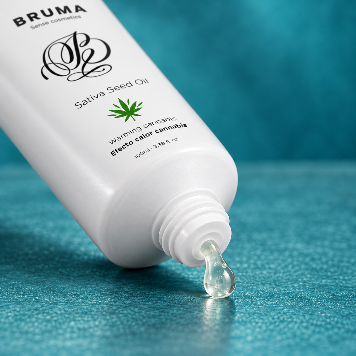 Bruma Sativa seed oil sliding gel warming cannabis flavor 100 ml — detail view