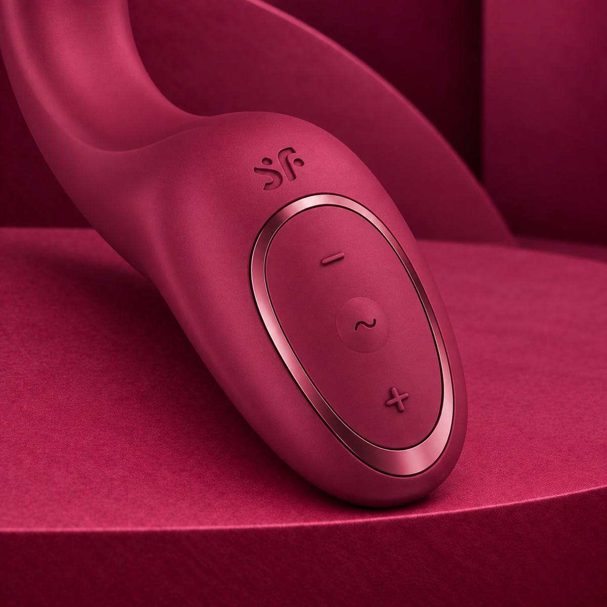 Satisfyer G for goddess 2 rabbit vibrator bottle bordeaux — detail view