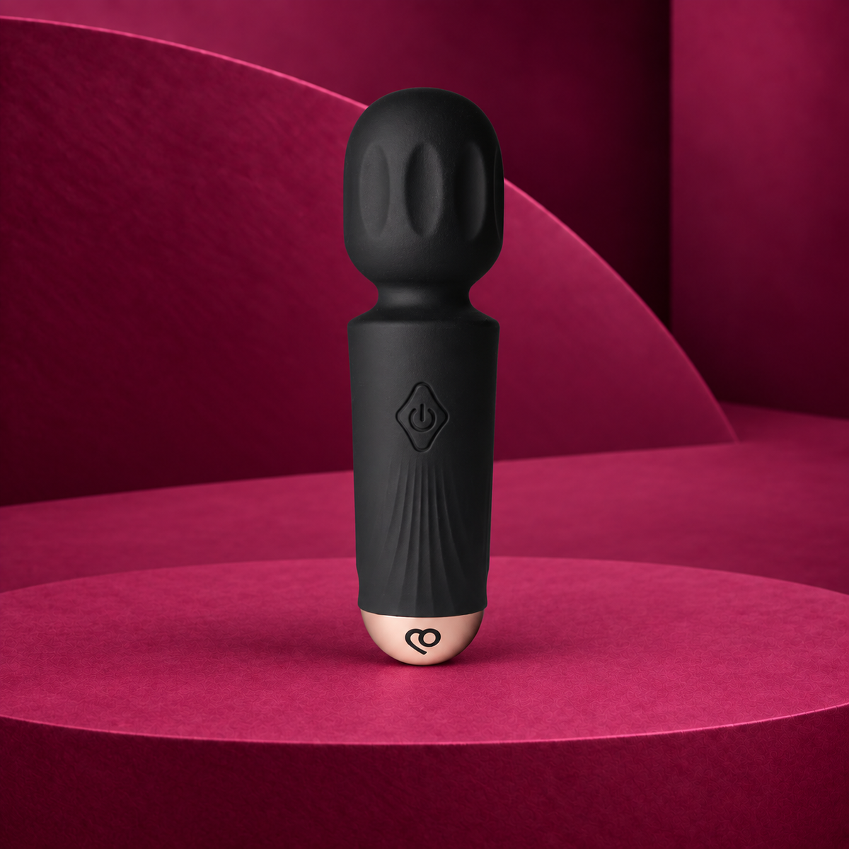 Rocks-Off Mini Rechargeable Wand 16 Functions 4 Colors — Black