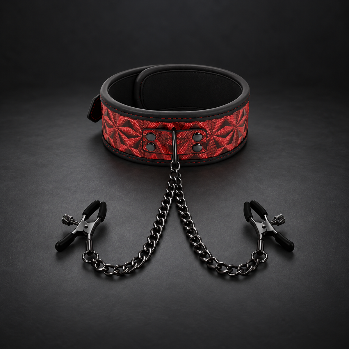 Begme Red edition collar with nipple clamps with neoprene lining