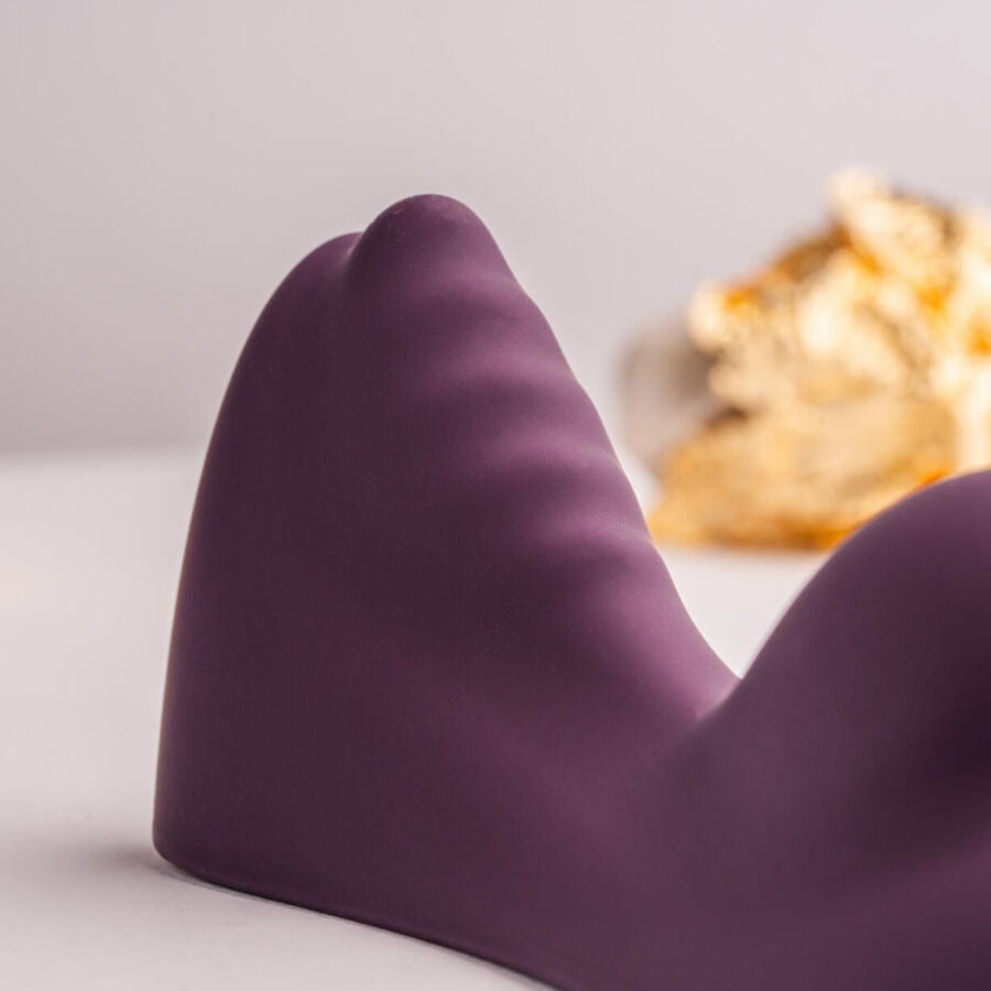 ROCKS- OFF - RUBY GLOW LJUBIČASTI VIBRATOR ZA SEDENJE SA SJAJEM